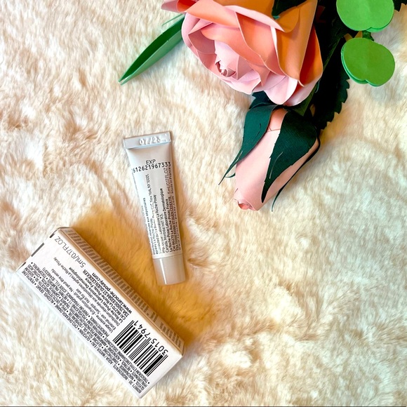 LA ROCHE POSAY RETINOL B3 PURE RETINOL SERUM TRAVEL SIZE MINI - Picture 2 of 9